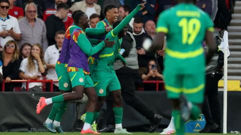 Diarra celebrates for Senegal