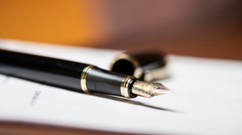 A general image of a fountain pen