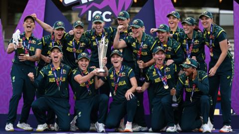 Australia celebrate winning the T20 World Cup