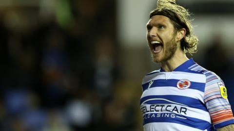 Jeff Hendrick celebrates his equaliser for Reading