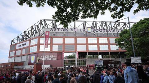 General view outside the stadium