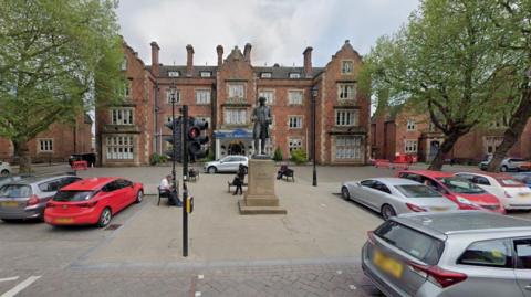 The Josiah Wedgwood statue