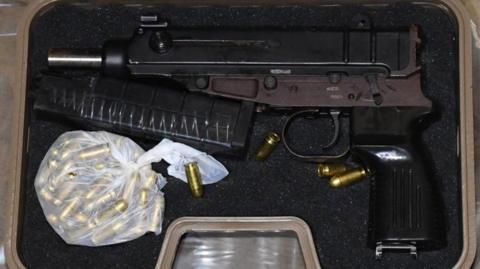 Skorpion sub-machine gun and ammunition