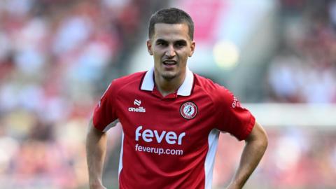 Anis Mehmeti playing for Bristol City