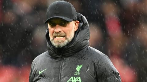 Liverpool manager Jurgen Klopp watches on against Manchester United