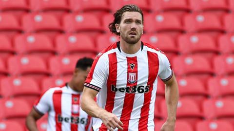 Sam Gallagher in action for Stoke City