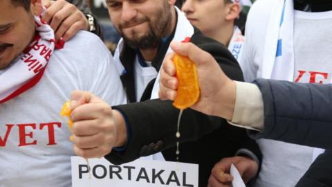 Youth wing protestors of the ruling Justice and Development Party (AK Parti) protested against the Netherlands by squeezing oranges and drinking the juice in the northwestern province of Koaceli on March 12