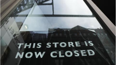 store closing sign