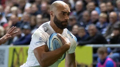 Olly Woodburn scores a try against Bristol