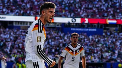 Paraguay v Germany