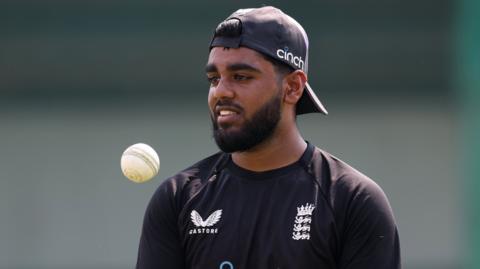 Rehan Ahmed in an England training session