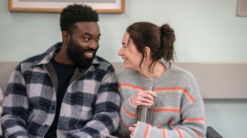 Paapa Essiedu and Siobhán Cullen acting in the TV show, Babies. 