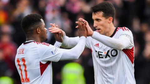 Aberdeen strikers Luis 'Duk' Lopes and Bojan Miovski