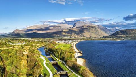 An Gearasdan agus Beinn Nibheis