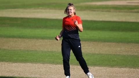 Tara Norris of Southern Vipers celebrates during a Rachael Heyhoe-Flint Trophy match