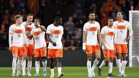 The Netherlands squad walking next to each other