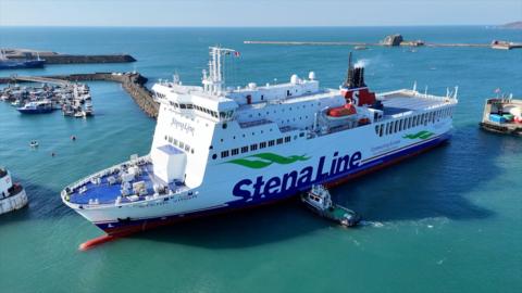 The photo shows the boat the Stena Vinga
