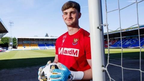 St Johnstone goalkeeper Toby Steward