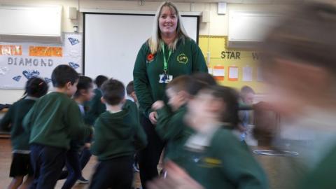 Picture of headteacher Naomi Parkinson