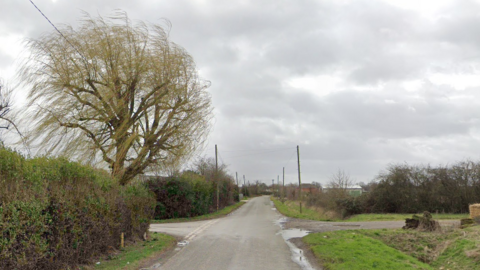 Wisbech Road at the junction with Hunchback Lane