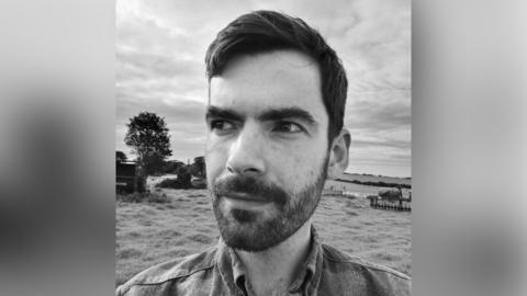 Dr Gareth Evans-Jones