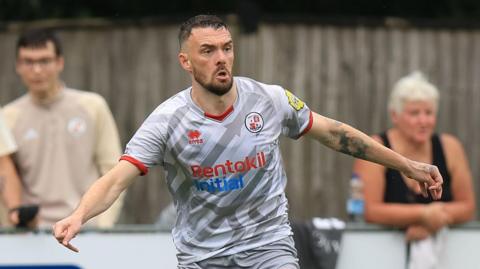 Scott Malone playing for Crawley in a pre-season friendly