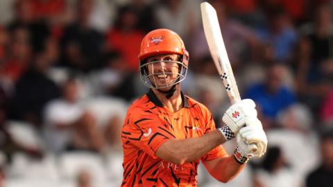Mitch Marsh hits out for Leeds Sunrisers