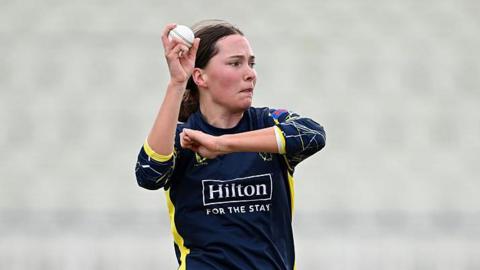 Francesca Sweet of Hampshire bowls