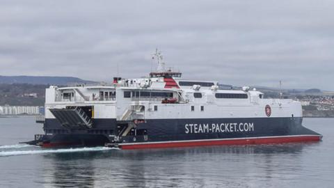 Manannan ferry