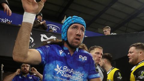 Ospreys flanker Justin Tipuric 