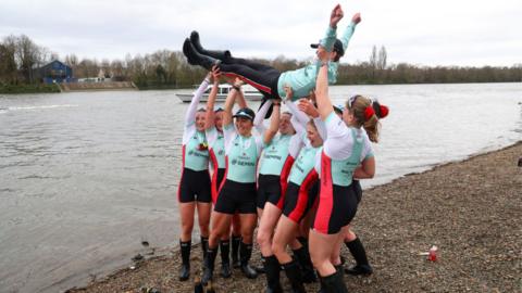 Cambridge women win their sixth successive victory