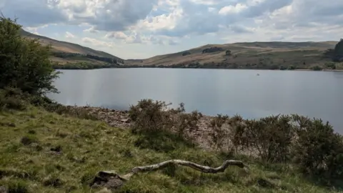 Cronfa Ddŵr Crai