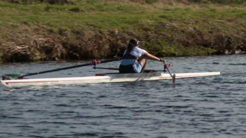 Cuideigin ag iomradh