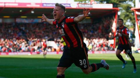 Matt Ritchie playing for Bournemouth in October 2015.