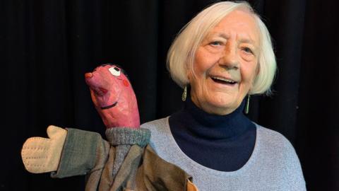 Angus Og with Dolina MacLennan