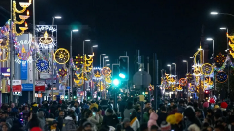 Belgrave Road in Leicester at Diwali