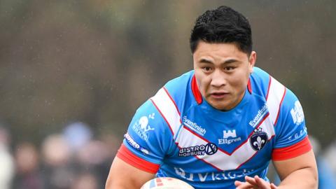 Mason Lino in action for Wakefield Trinity in 2024