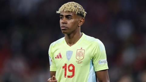 Lamine Yamal in action for Spain during the Nations League final against Portugal