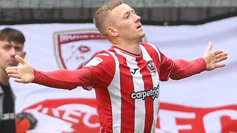 Jay Stansfield celebrates a goal