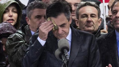 Francois Fillon delivers a speech to thousands of supporters at the Place du Trocadero in Paris, 5 March 2017