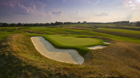 Oakmont, US Open host