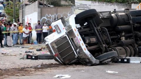 Overturned truck in Mexico