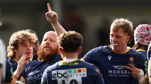 Worcester Warriors celebrate