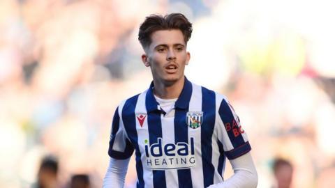 Isaac Price in action for West Bromwich Albion