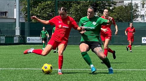 Action from 2026 Women's Muratti Vase final