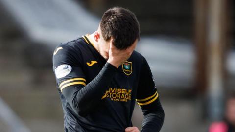 Livingston's Macaulay Tait