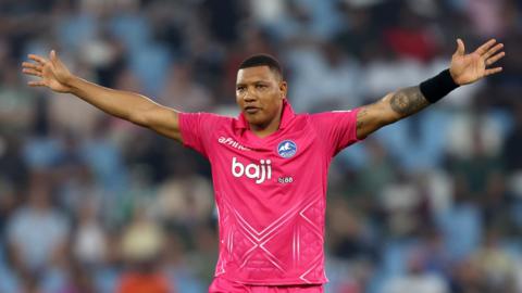 Ottneil Baartman celebrates a wicket for Paarl Royals