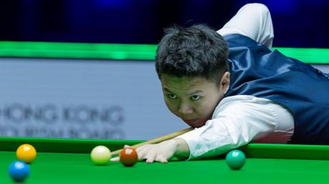 Zhou Yuelong 