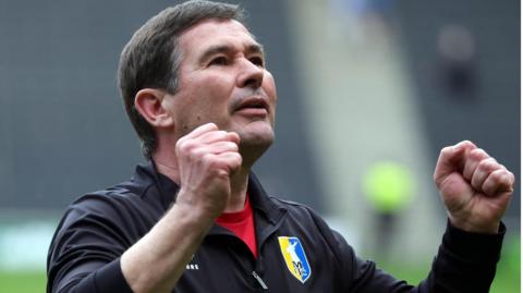 Mansfield Town boss Nigel Clough