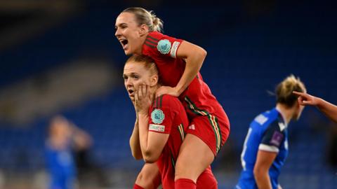 Ceri Holland celebrates her winning goal 